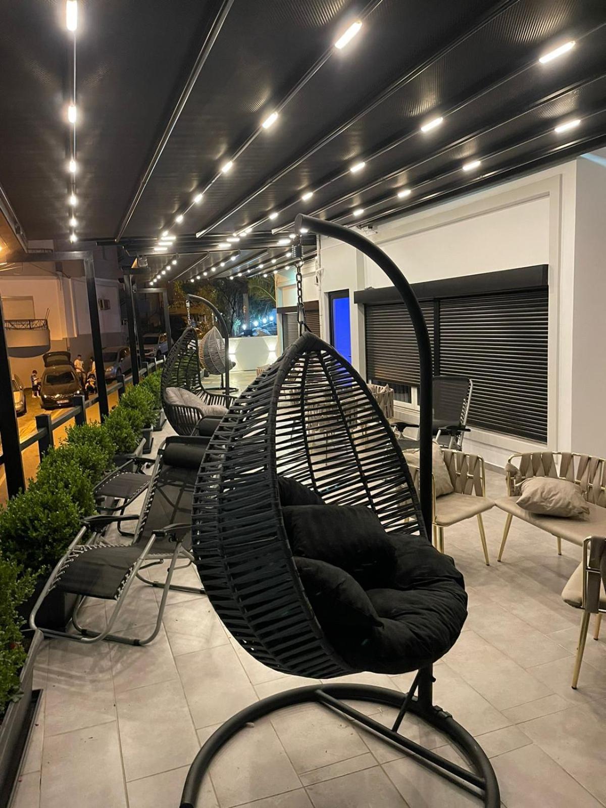 Aries Apartments Sarandë Eksteriør bilde