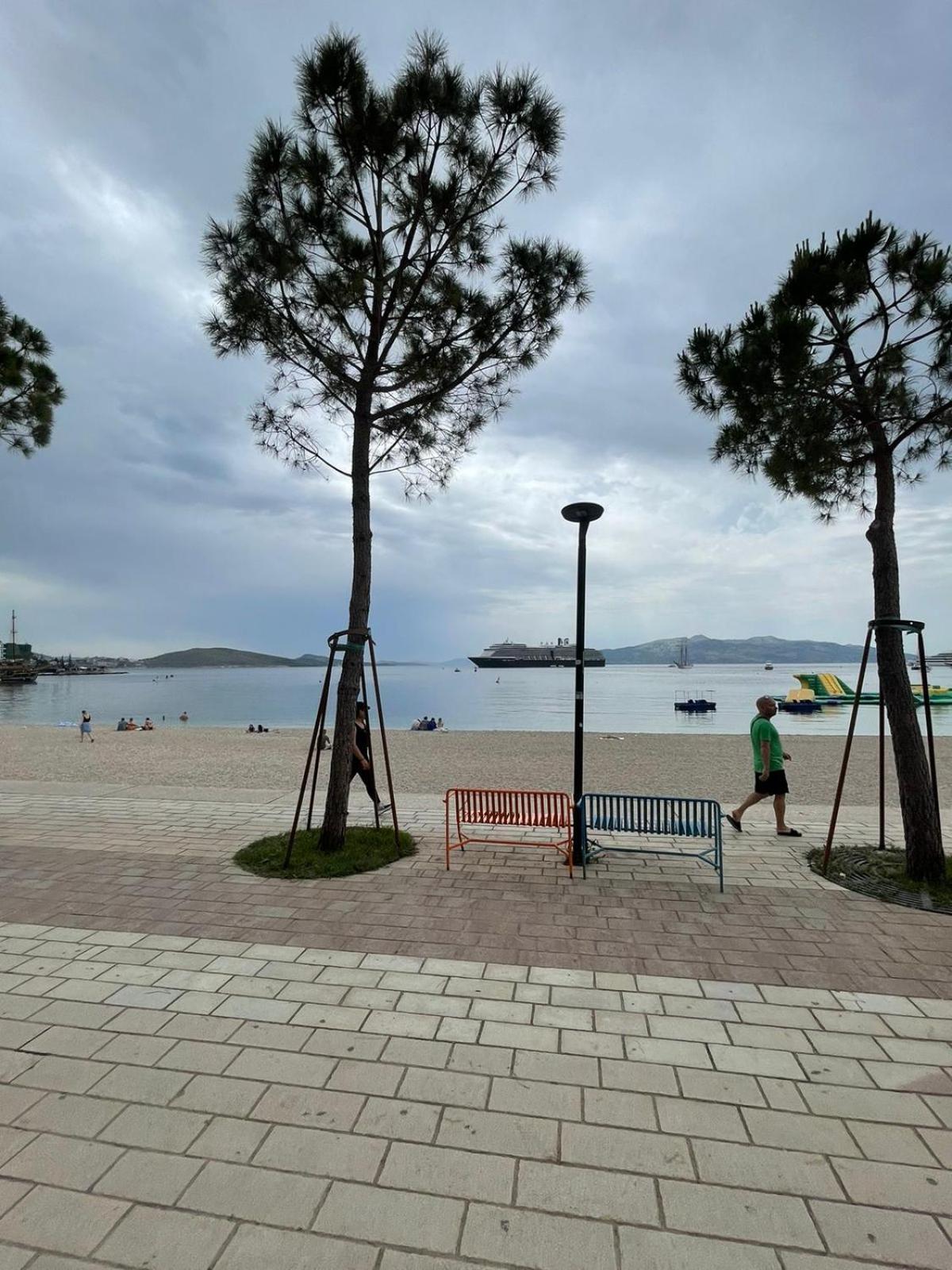 Aries Apartments Sarandë Eksteriør bilde