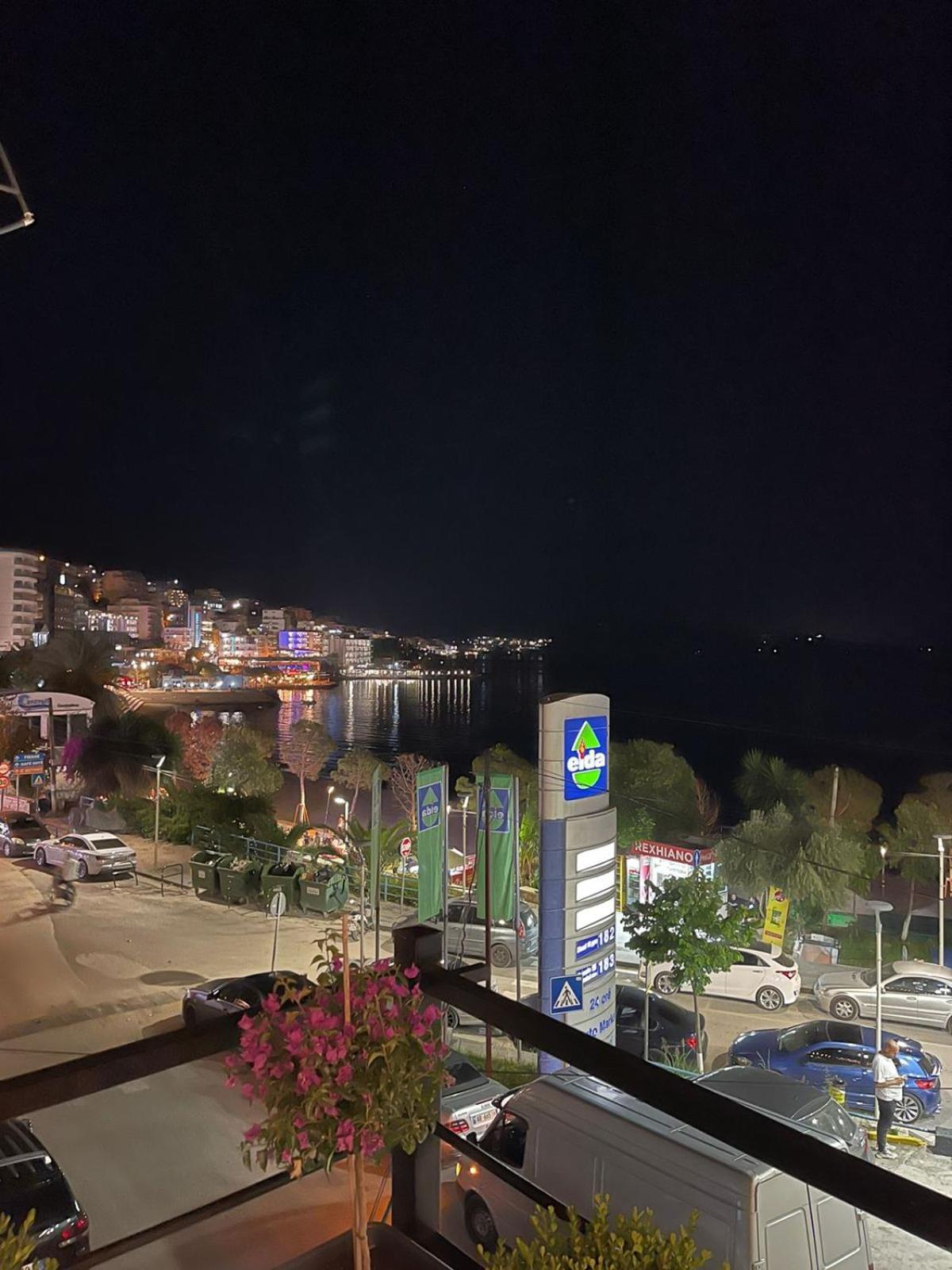Aries Apartments Sarandë Eksteriør bilde