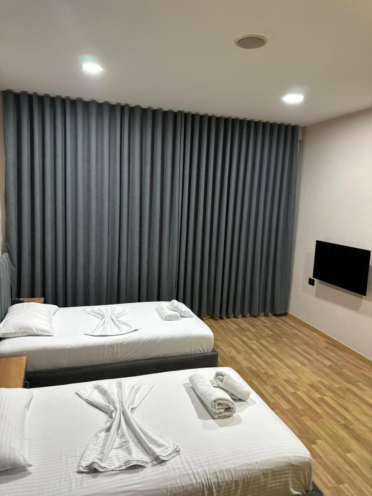 Aries Apartments Sarandë Eksteriør bilde